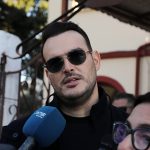 Σάκης Αρσενίου: Γιατί μεταφέρθηκε εσπευσμένα στο νοσοκομείο;