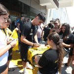 ΑΕΚ Κρήτη: Η αποθέωση στην άφιξη, τι συνέβη στο αεροδρόμιο