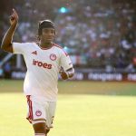 Πρεμιέρα Super League: Γιατί Άλλαξε Ώρα το Ολυμπιακός - Ατρόμητος;