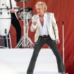 Rod Stewart: Αναβολή συναυλίας - Τι συνέβη με την υγεία του;