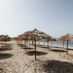 Μύκονος: Θρίλερ με καταγγελία βιασμού σε beach bar – Νέες εξελίξεις